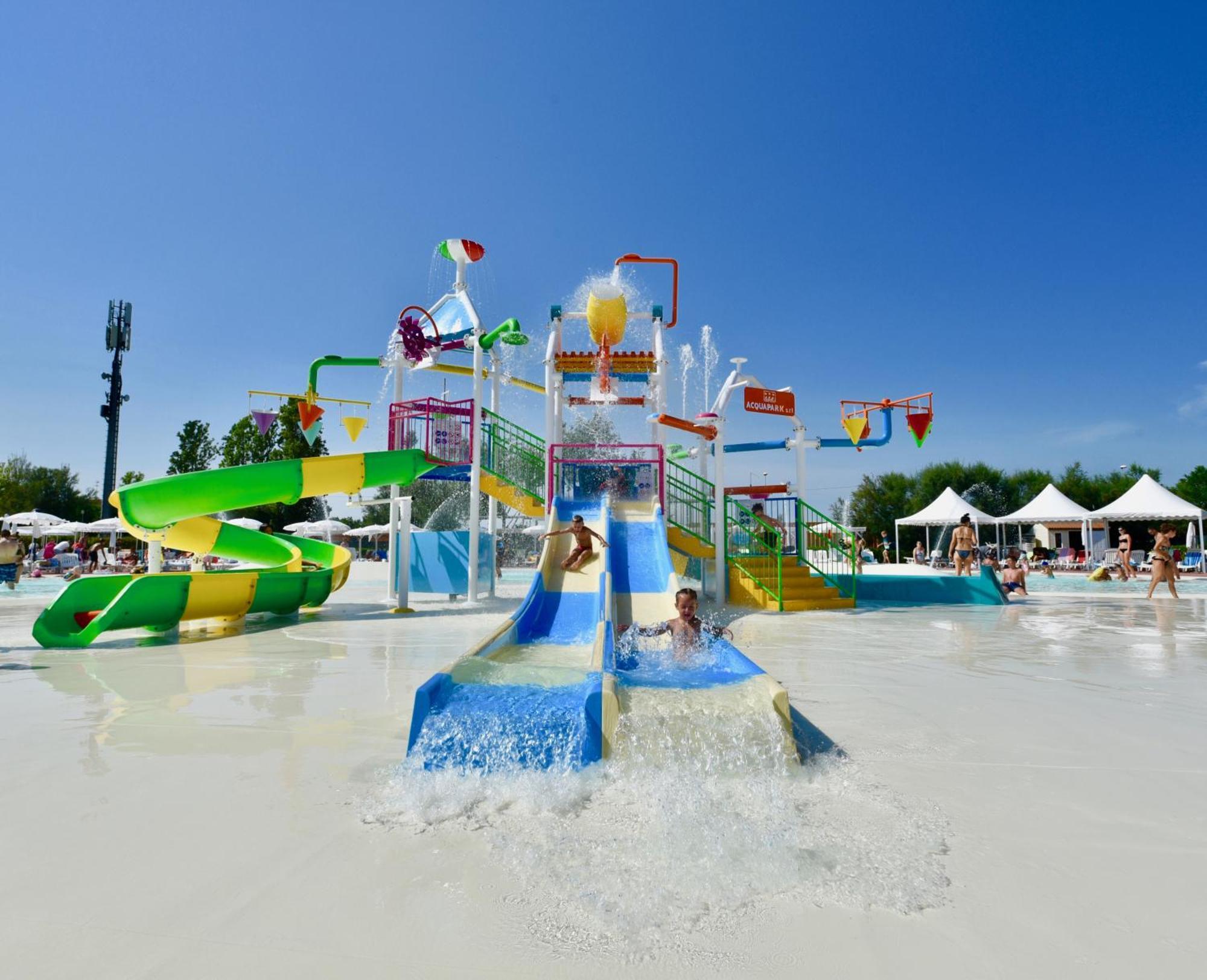 Barricata Holiday Village Scardovari Esterno foto Splash Island